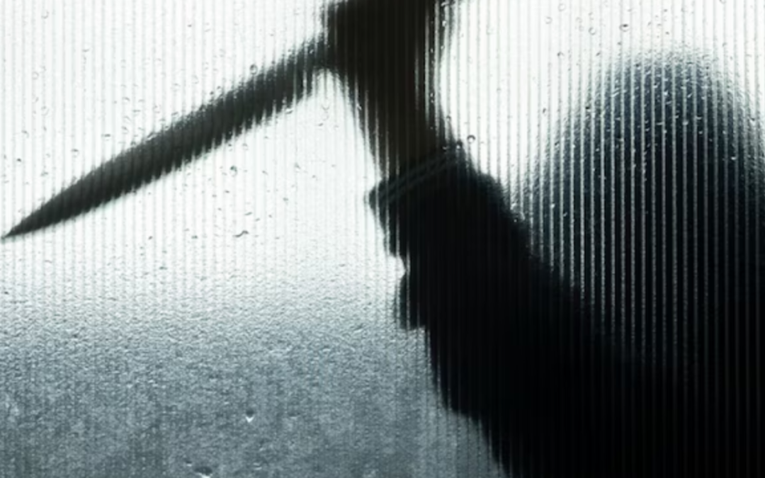 Ghaziabad: प्रेम प्रसंग से नाराज प्रेमी ने महिला की बेटी की हत्या की, हमले में दामाद भी घायल