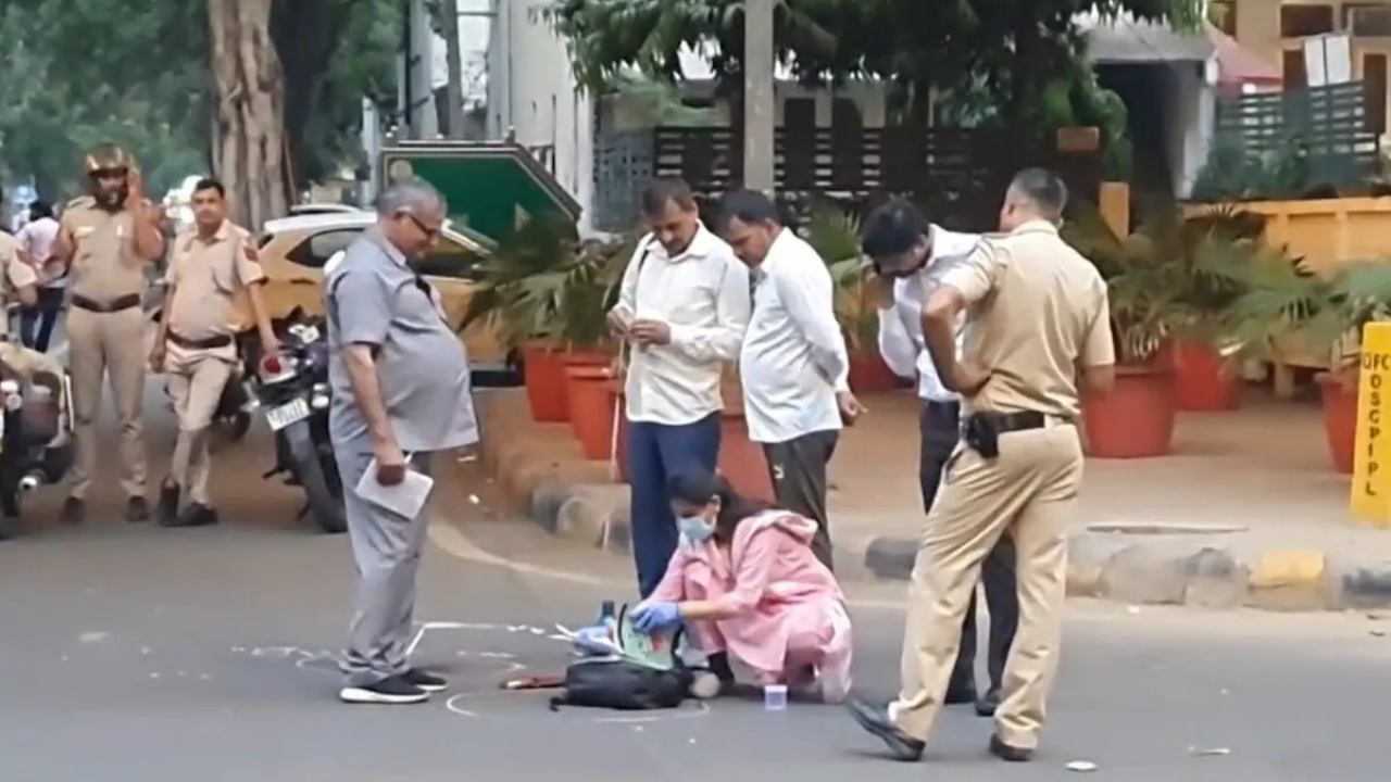 Delhi News : Jamia nursing student jumps from Delhi flyover