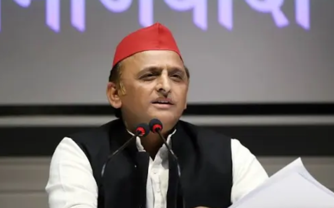 आकाश आनंद को National Coordinator पद से हटाने पर बोले सपा प्रमुख, हार के डर से लिया फैसला